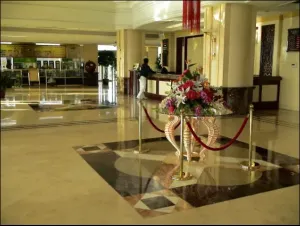 Hałas w hotelu a reklamacja